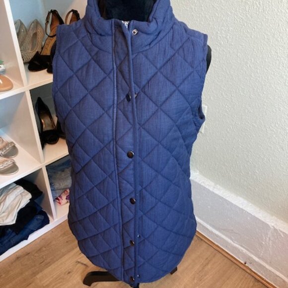 Market & Spruce Jackets & Blazers - SALE Market & Spruce NWT Navy Quilted Vest Size M